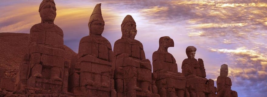 Depuis Istanbul : visite d'une journée ou de deux jours à Göbekli Tepe et au mont Nemrut