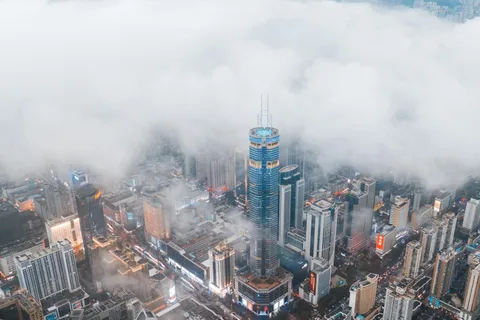 Huaqiangbei Insider Tour: Explore Shenzhen’s Tech Wonderland