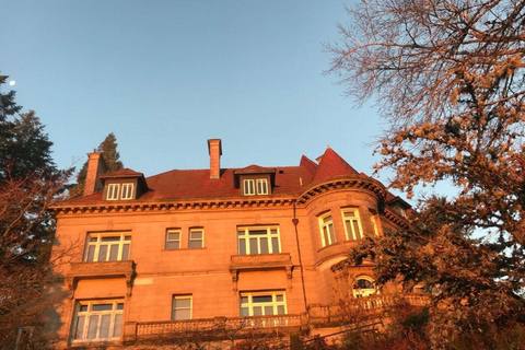 Portland: City Tour with Rose Garden and Donut Tasting