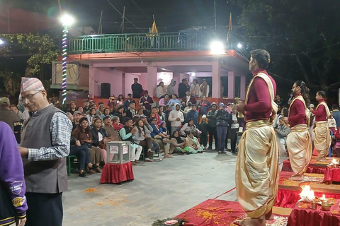 Pokhara: Aarati ceremonie in Tal Barahi tempel met gids