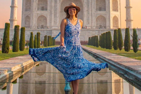 Taj Mahal e Agra: tour da Delhi in treno GatimaanDa Delhi: tour all-inclusive di Taj Mahal e Agra in Gatiman