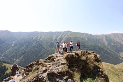 3-Day Tusheti Jeep Adventure:Explore the Tusheti with Locals