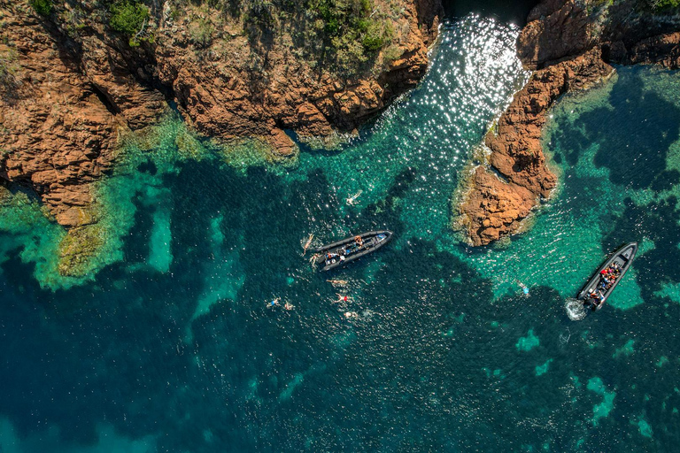 Cannes : excursion en bateau sur le littoral vers St Tropez via l&#039;Esterel