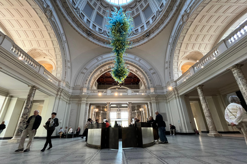 London: Victoria and Albert Museum Guided Tour