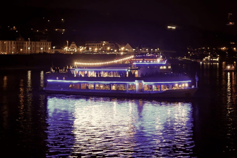 Tarde-Crucero a los fuegos artificiales de la Cochemer Winefest.