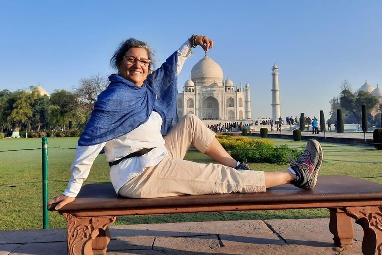 Excursão de um dia ao Taj Mahal e ao Forte de Agra a partir de AhmedabadPasseio sem voos