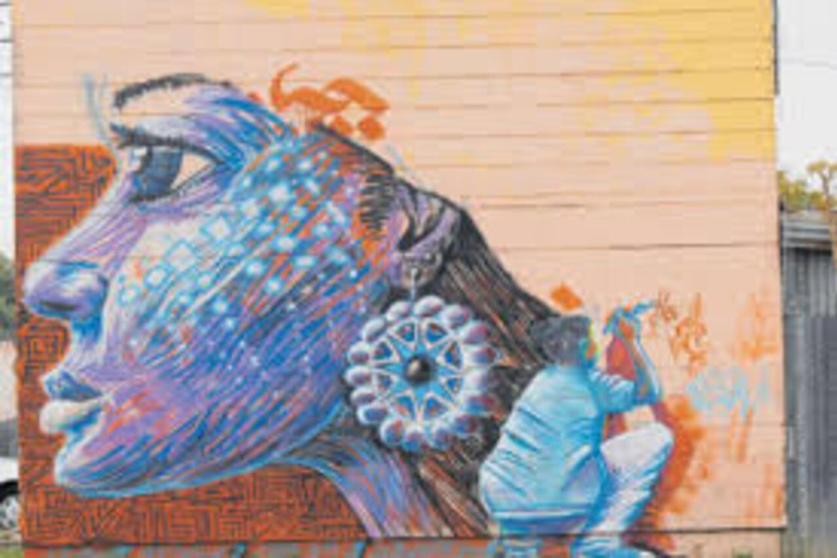 Nairobi: Kangemi Street Art Tour with Hotel Pickup