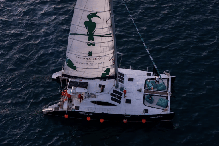 Phuket: Private Catamaran Island Day Trip & Refreshment Catamaran - Best of Phi Phi islands