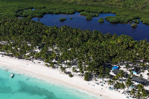 Saona Island: Premium Beach Tour