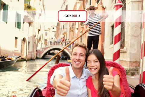 Venice: Private Gondola Ride along Grand Canal