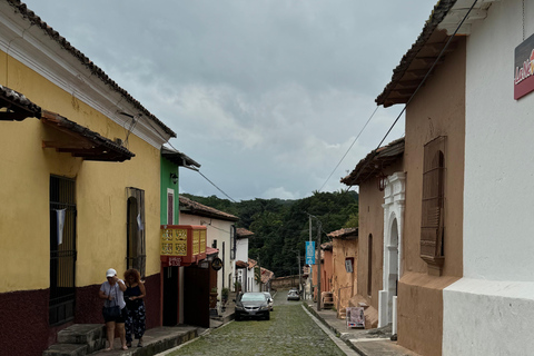 San Salvador: wycieczka do Suchitoto i historycznego centrum miasta
