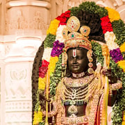 Visite des villes saintes : Varanasi, Allahabad, Ayodhya, Mathura