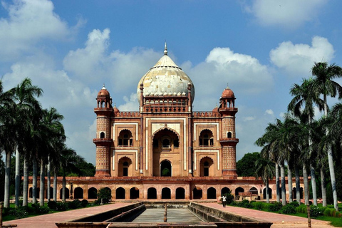 Delhi: Safdarjung’s Tomb Guided Walking Tour Safdarjung’s Tomb Walking Tour