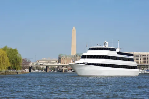 DC: City Cruises Buffet Brunch, lunsj eller middagscruise