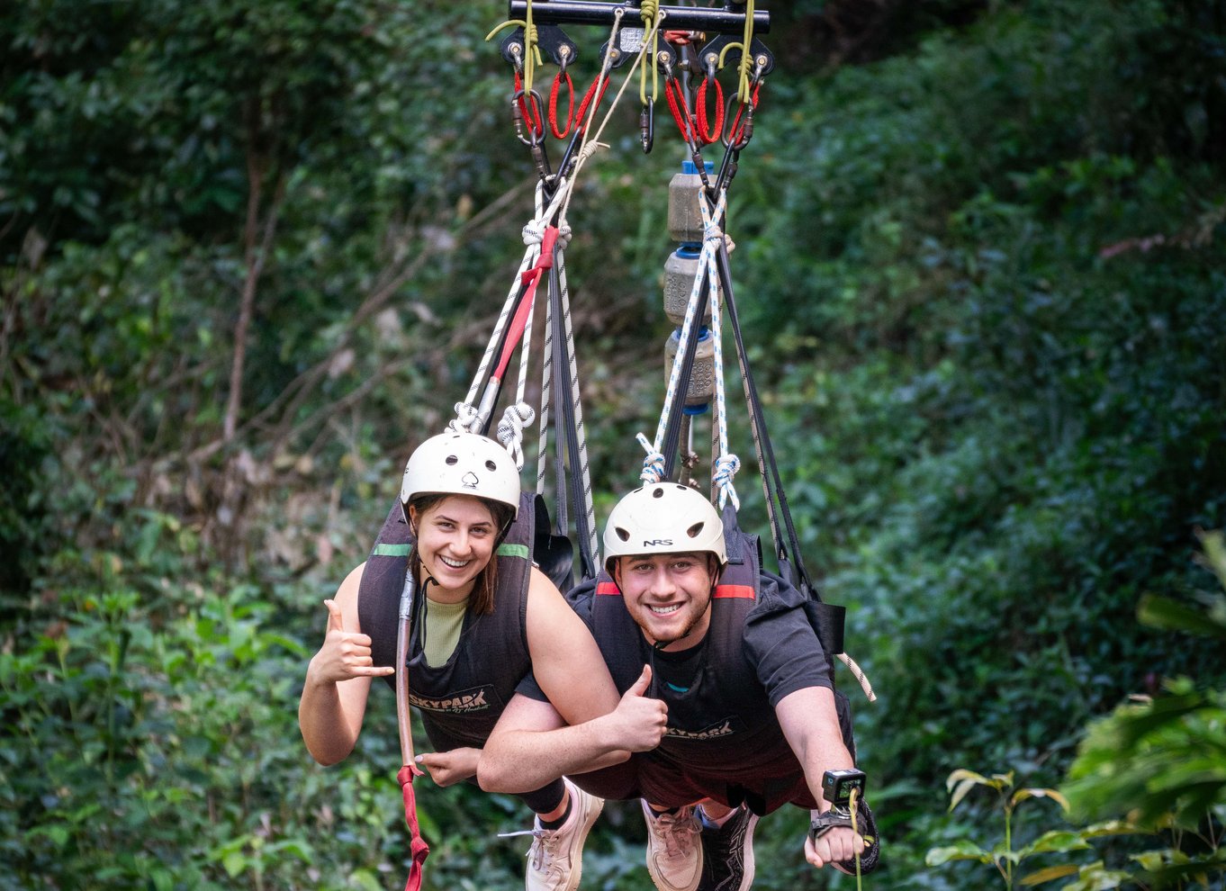 Cairns: Kæmpe gynge