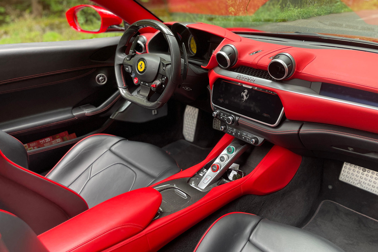 Bucharest: Ferrari Driving Experience - Medium 20min