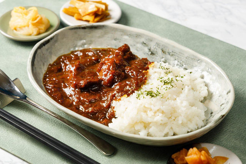 Tokyo: Kamata Oden, Sake & Karaoke Bar Experience