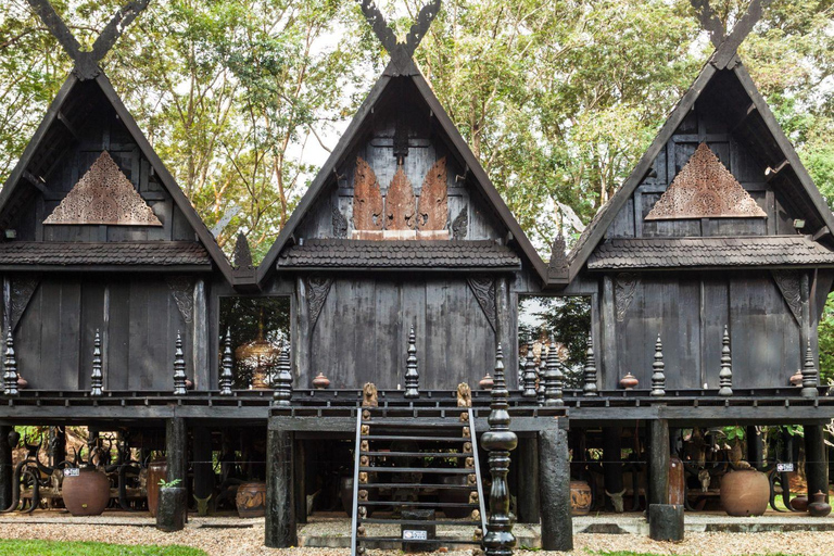 From CM: Chiang Rai White, Blue, Red/Black Temple with Lunch Chiang Rai: White, Blue, and Red Temples Day Tour with Lunch