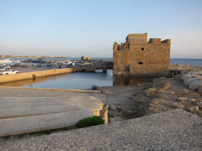 PAPHOS Half-Day Bus Trip with French-Speaking Guide