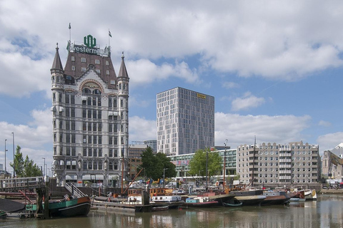 Zelfgeleide stadswandeling en speurtocht door Rotterdam