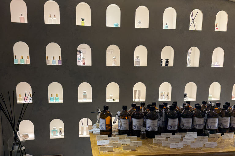 Tokyo: Custom Fragrance & Perfume Making Workshop (Shibuya) Light Plan
