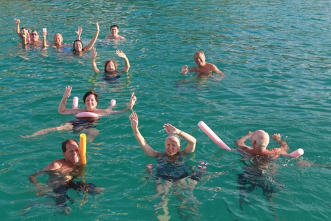 Maarten: Ötur med snorkling och BBQ-lunch