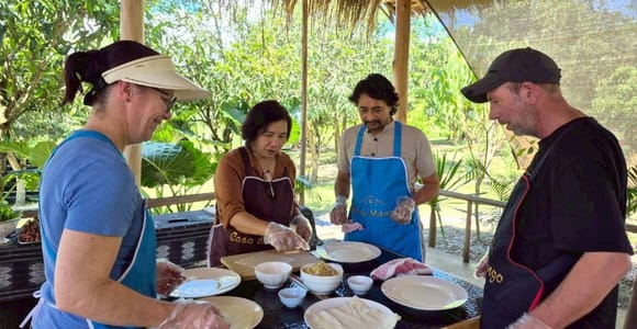 Chiang Mai: Thai Cooking Class & Village Cycling Tour