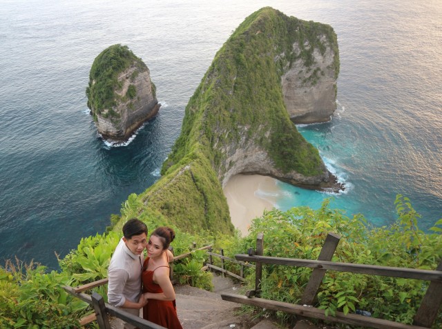 Visit The Most Incredible Nusa Penida Private Day Tour in Indonesia