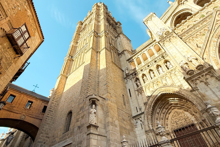 Madrid: Small Group Toledo & Consuegra Windmills Day Trip