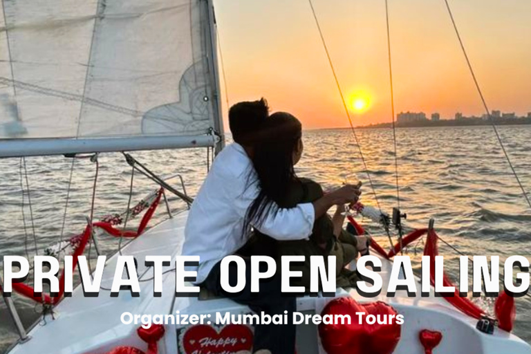 Mumbai: Cruzeiro privado de iate com snacksMumbai: Cruzeiro privado num iate com lanches