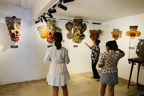 Madu River Boat Safari & Traditional Mask Workshop Visit Pick-up From: Hikkaduwa