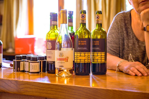 Florence: Vespa Tour with Winery Visit and Lunch Vespa Self-guided Small Group Tour - Spanish