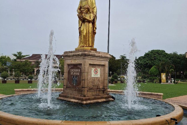 Penang: Private Guided Tour of Island and Mainland