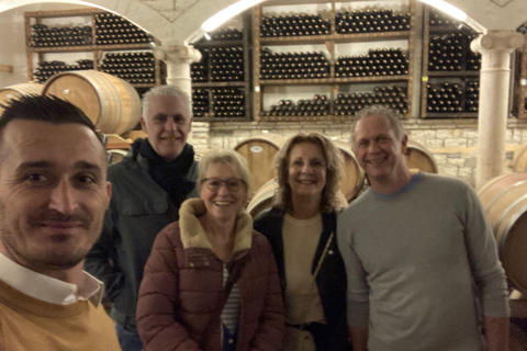 城市和城堡之旅 + 葡萄酒和拉基酒品鉴体验