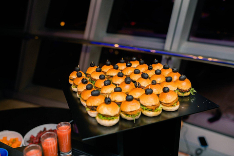Colombo: Lotus Tower 360° Revolving Buffet & Tuk-Tuk Safari Meet at Lotus Tower Entrance: Restaurant Lunch/Dinner Buffet