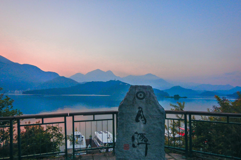 Da Taipei: escursione al Lago Sun Moon, ai templi e alla fabbrica di tè