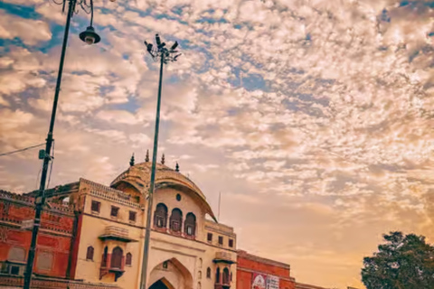 Jaipur: passeio matinal de tuk-tuk com vida local e templo - 4 horasJaipur: passeio de tuk-tuk pela manhã com vida local e templo antigo