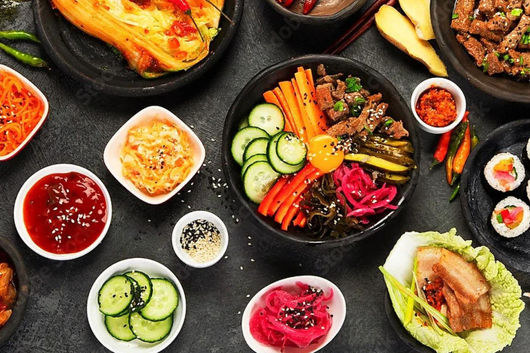 Hannover: Korean Soul Food Cooking Class with Bapsang Dining