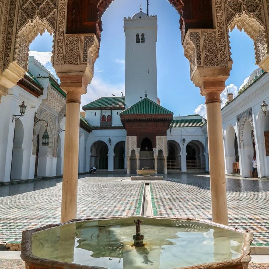 Tanger : visite guidée de 2 jours à Chefchaouen et Fès avec prise en charge - medina
