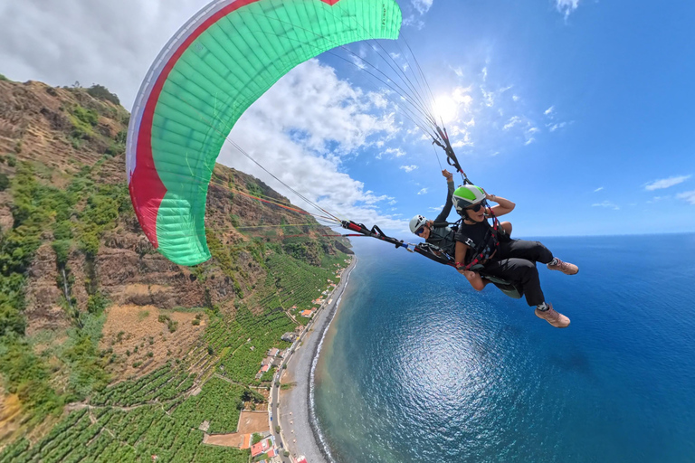 Madère : vol en parapente tandemMadère : Vol en parapente tandem