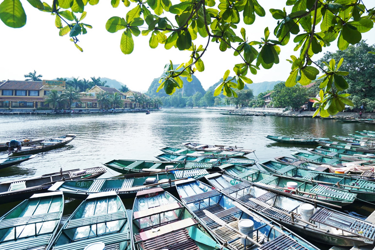 Z Hanoi: Hoa Lu i Tam Coc Tour z jazdą na rowerze