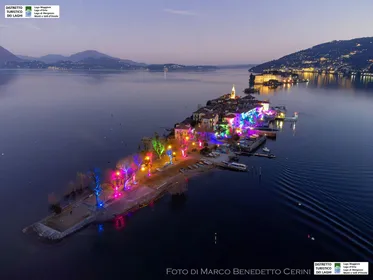 STRESA: PRIVATE KREUZFAHRT INSELN DES LICHTS - ISOLA PESCATORI UND ISOLA ...