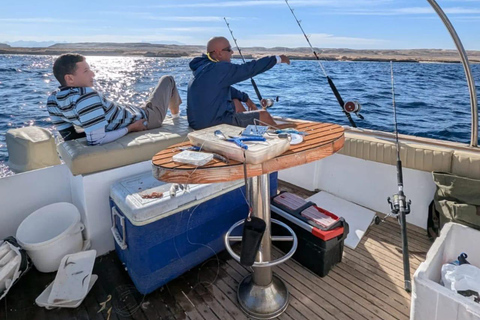 Hurghada: Przygoda wędkarska na Morzu Czerwonym z nurkowaniem i lunchem