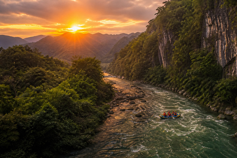 Zhangjiajie: Mengdong River Rafting Ticket with Transfer Rafting Ticket with Round-Trip Hotel Transfer