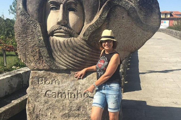 Barcelos, Ponte Lima, Viana Castelo: Private Tour from Porto