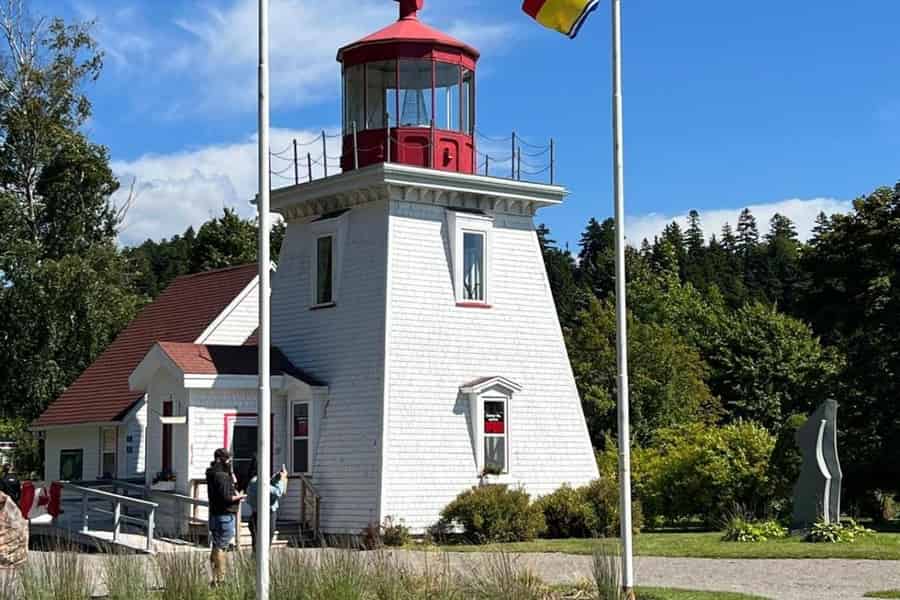 Private Bay of Fundy und City Highlights Tour für bis zu 7 Personen. Foto: GetYourGuide Private Bay of Fundy und City Highlights Tour für bis zu 7 Personen. Foto: GetYourGuide