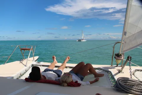 Trou d'Eau Douce : Catamaran de l'île aux Cerf avec visite de la cascade