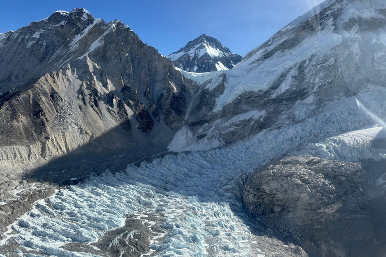Landing at Everest Base Camp Kalapather and breakfast