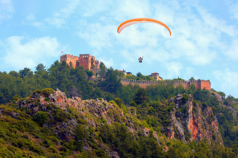 Alanya: Tandem Paragliding Experience with Pilot