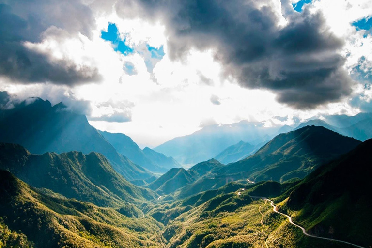 Hanoi: Sapa 3-Day Fansipan, Glassbridge, Cat Cat & Moana Half Day Glassbridge & Silver Waterfall From Sapa Town